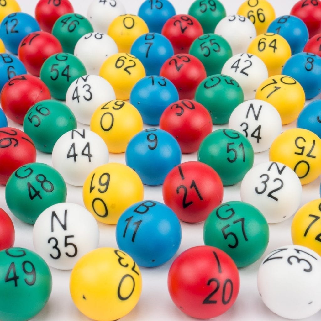 Glare and Fade Resistant 7/8″ Plastic 5 Color Bingo Ball Set